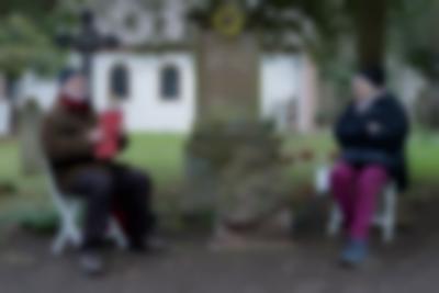 Otto und Renate Hofmann, Skulptur: Eva Eisenlohr, “Monument für Joseph von Auffernberg”, 1957, Alter Friedhof, Freiburg
Foto: Sévérine Kpoti, © Biennale für Freiburg 2