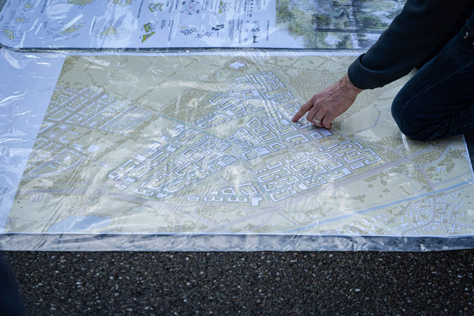 Städtebauliche Pläne von Dietenbach.
Foto: Sévérine Kpoti, © Biennale für Freiburg 2